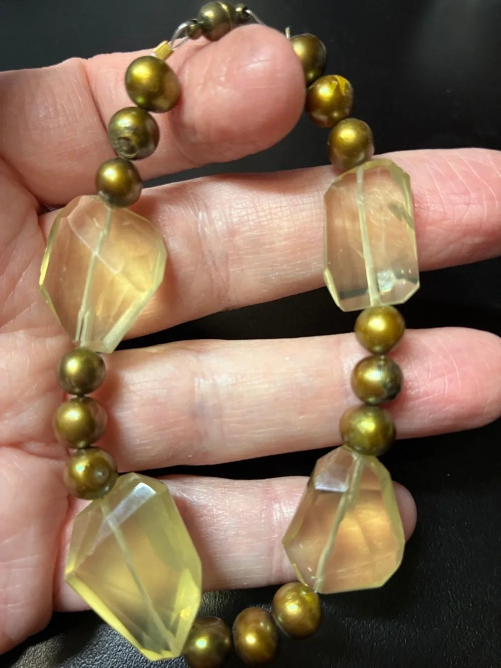 Israeli Cut natural lemon quartz gemstone and pearl magnetic clasp Bracelet - Picture 8 of 16